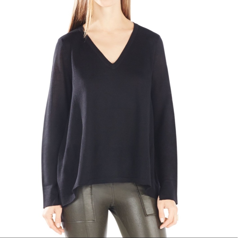 BcbgMaxazria Black Cashmere Oversized V Neck Tunic